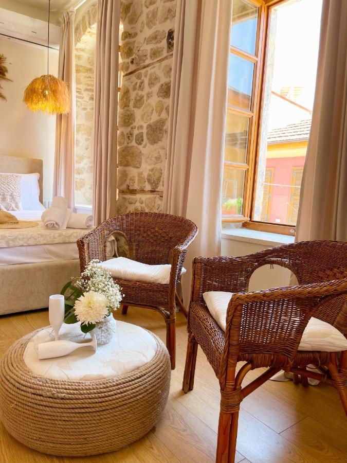 Bohemian Boutique Apartment *