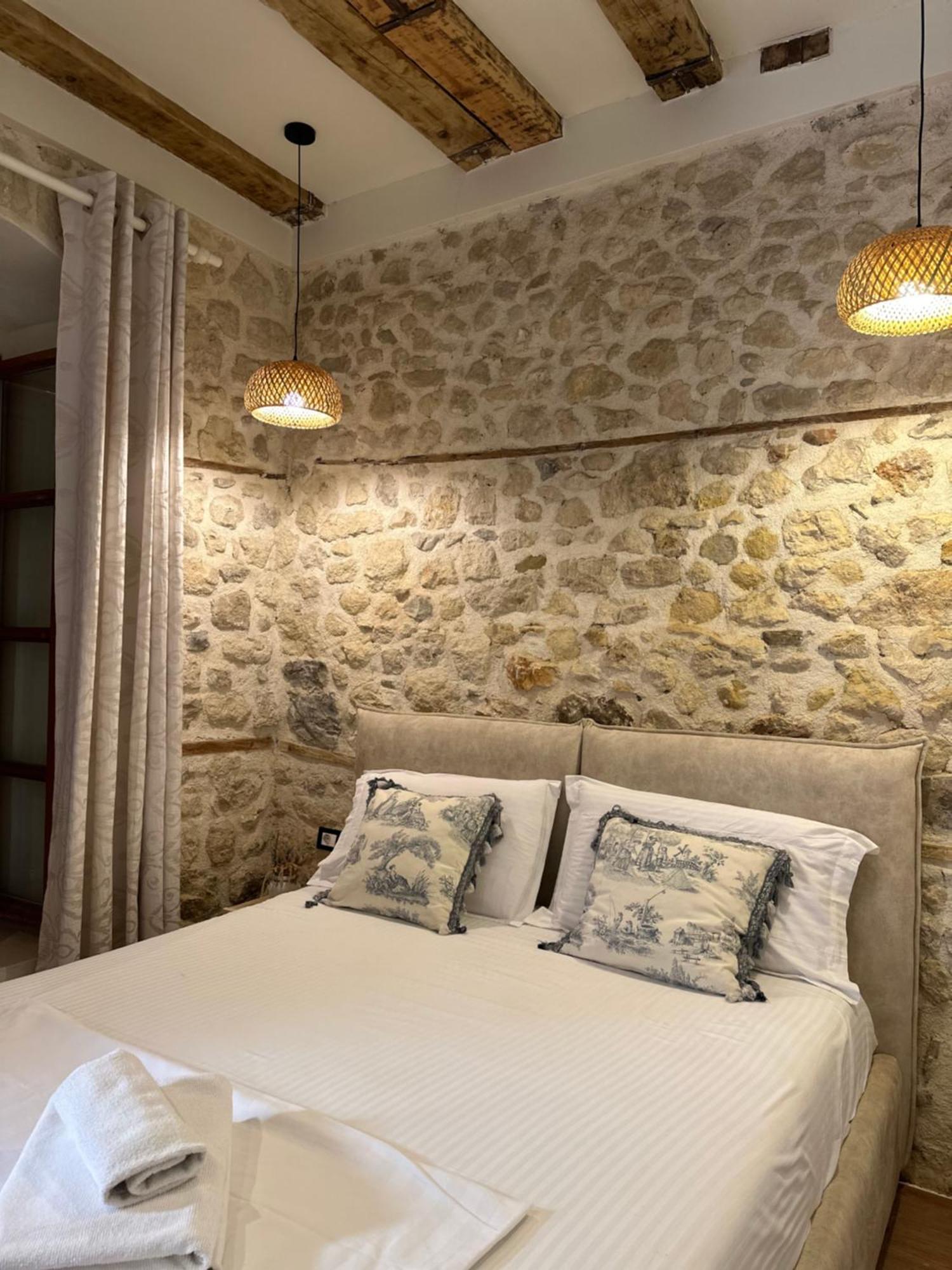 Apartment Bohemian Boutique Vlore